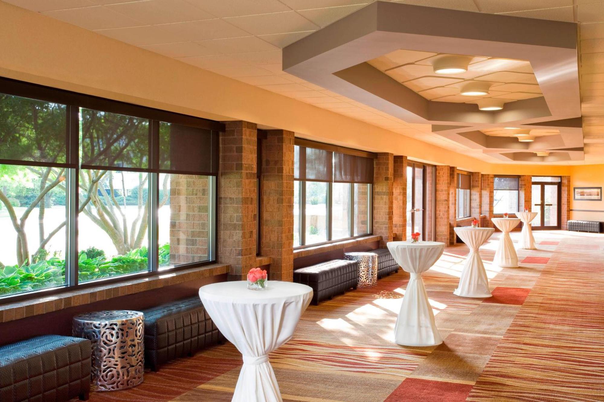 Four Points By Sheraton Milwaukee North Shore Brown Deer Zewnętrze zdjęcie